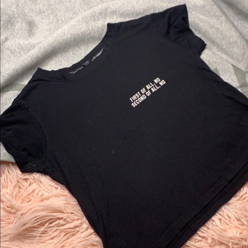 brandy melville - john galt - black‎ crop tee